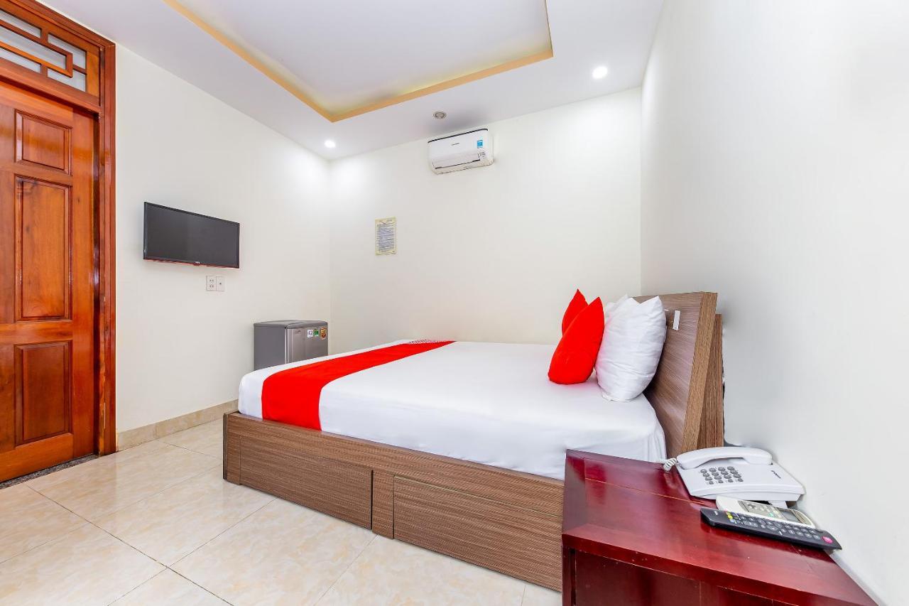 Oyo 587 Trang Long Hotel Nha Trang Luaran gambar