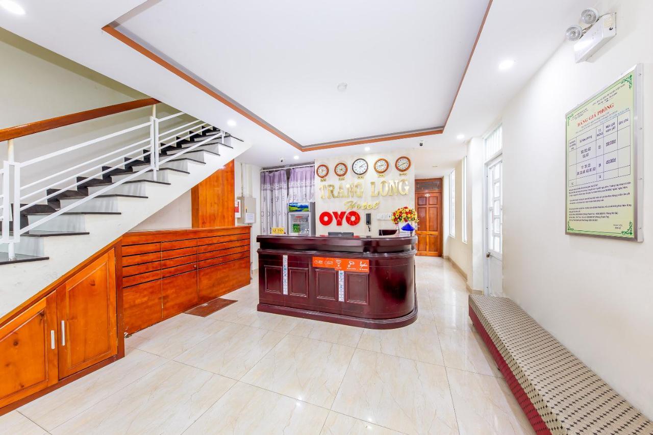 Oyo 587 Trang Long Hotel Nha Trang Luaran gambar